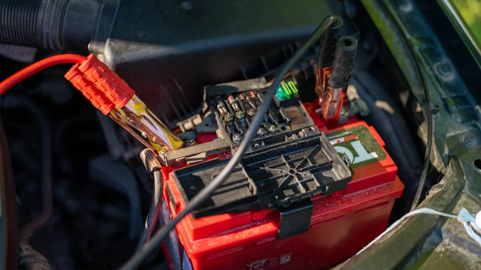 Wiring Batteries in Series and Parallel