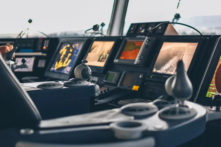 Chartplotter vs Fish Finder Combos