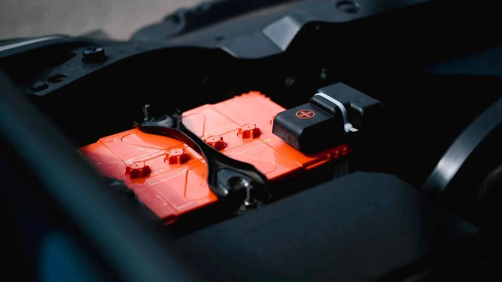 How a Marine Battery BMS Actually Works
