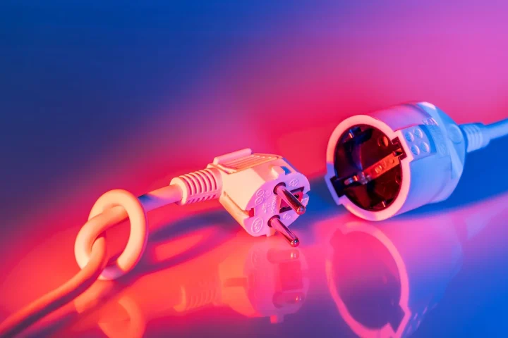 Shore Power Charging Without Cooking Cells