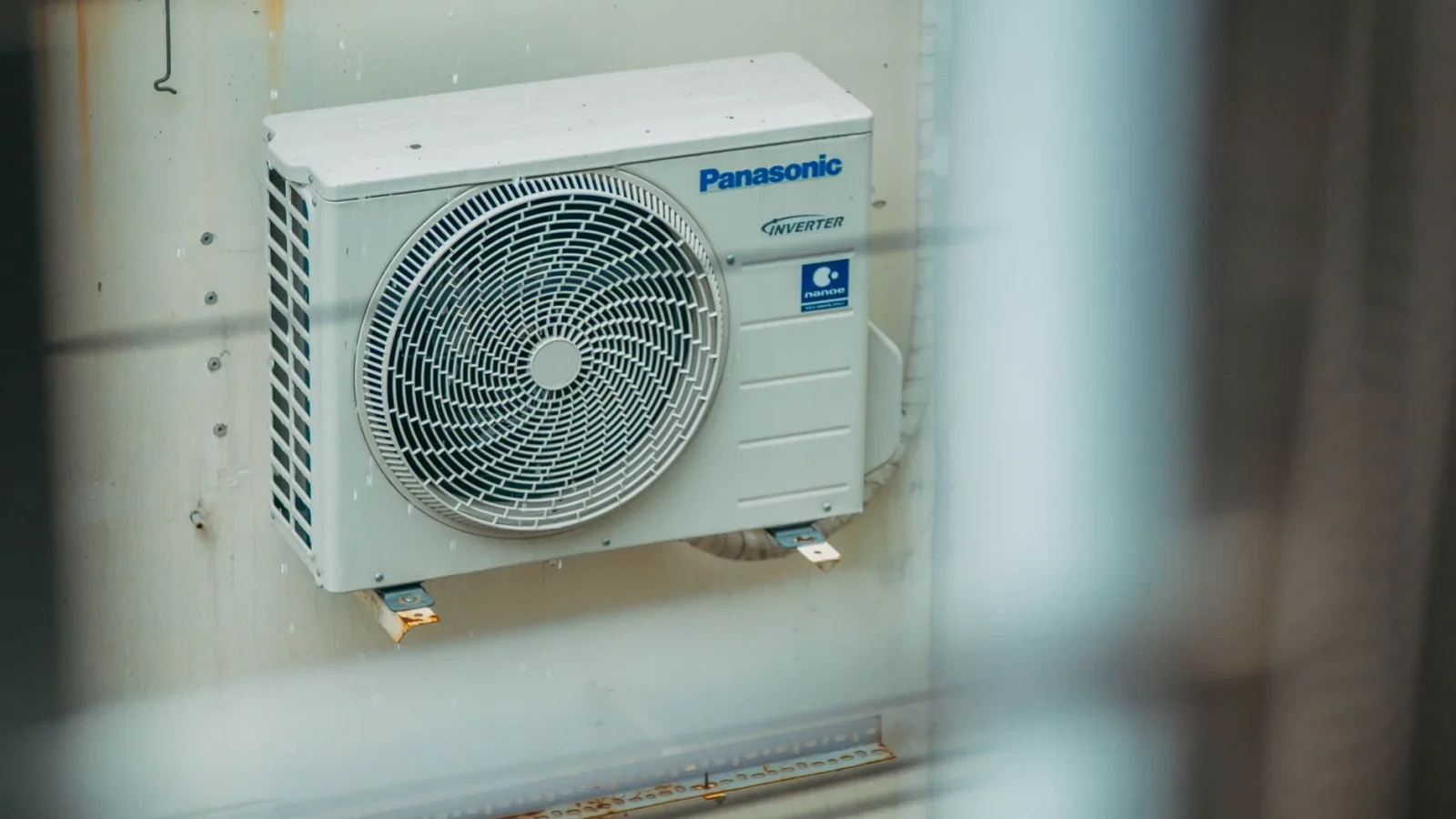 How to Size a Marine Inverter