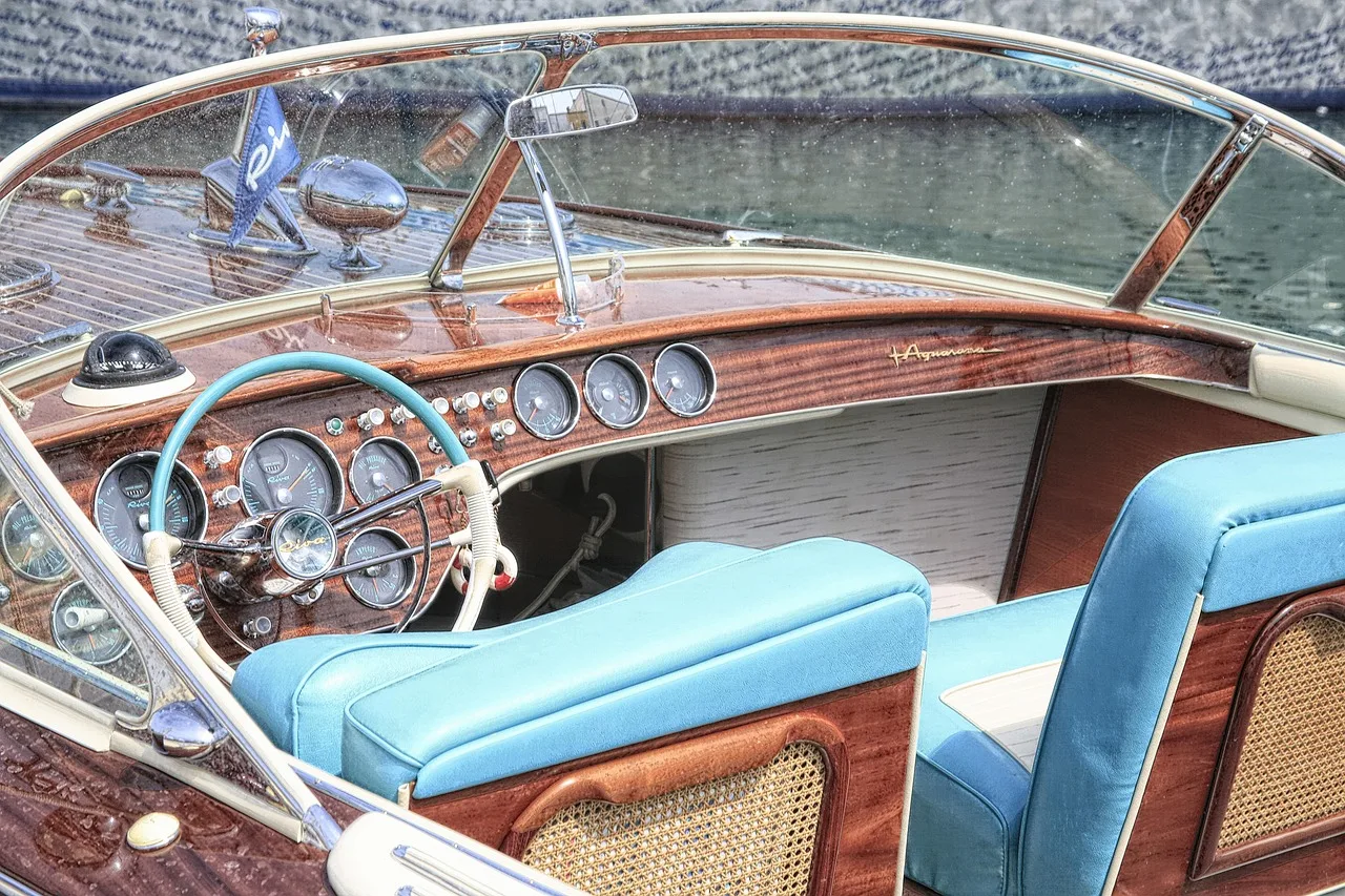 Cold drinks boat